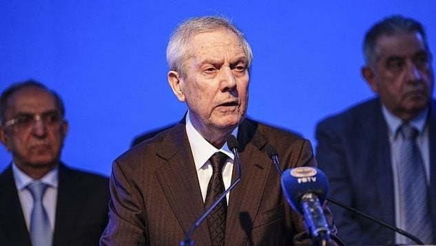 Aziz Yıldırım'dan tarihi kongrede çok sert sözler! Sahtekar planlarını ellerinde patlatmak için adayım!