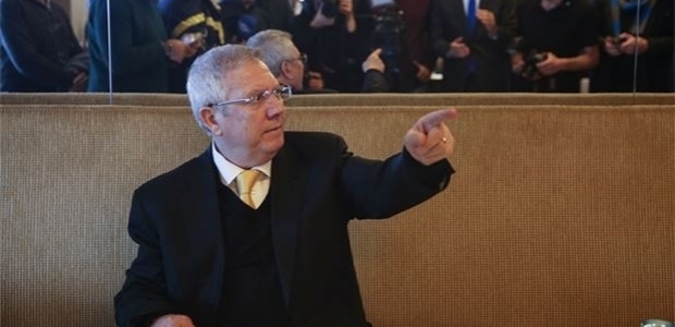 Aziz Yıldırım'ı kızdıran soru