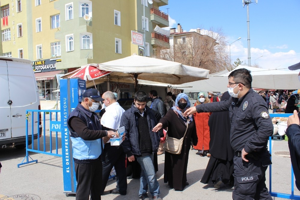 Aziziye’de korona önlemleri sürüyor 