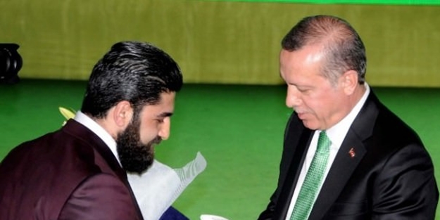 Azmin zaferini yazıp Erdoğan'a hediye etti