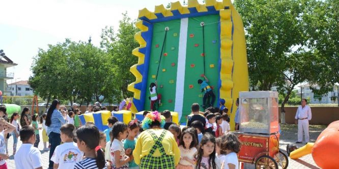 İlkokul öğrencileri için bahar şenliği