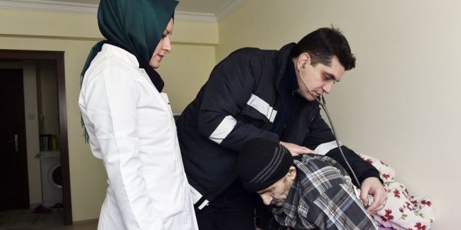 60 bin kişi evde sağlık hizmetinden faydalandı