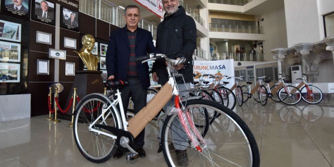 2 bin 90 bisiklet dağıtıldı
