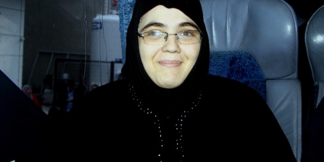 Bursa'da engelli kızın 32 yıllık hayalini gerçekleştirdiler