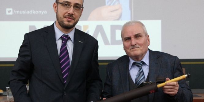 ''Hem dünya hem ahireti kazanmayı gaye edinelim''