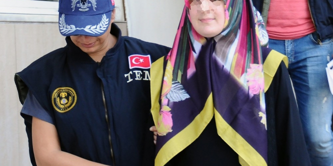FETÖ’nün sözde il kadın imamı sağlık kontrolünden geçirildi