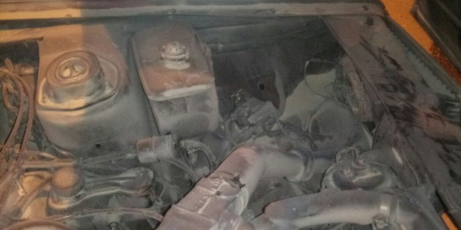Van’da seyir halindeki otomobil yandı