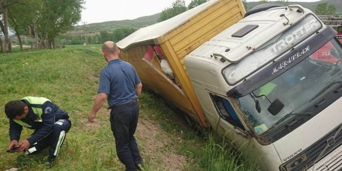 Tokat’ta trafik kazası: 1 ölü, 1 yaralı
