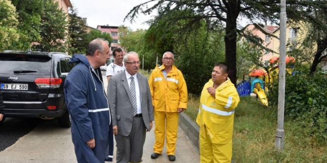 Başkan albayrak yağmurdan olumsuz etkilenen ilçeleri gezdi