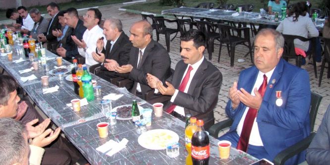 Şehit aileleri ve gazilere iftar