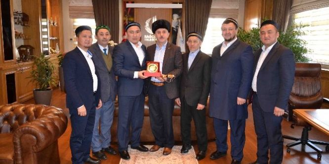 Kazakistan’dan gelen müftü heyeti Bağcılar’da ağırlandı