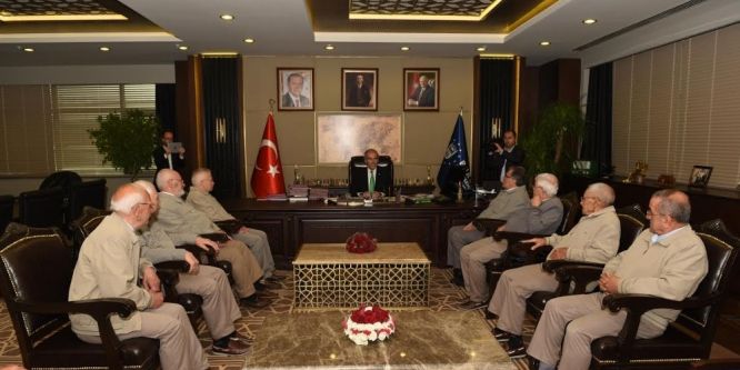 Huzurevi sakinlerinden umre teşekkürü