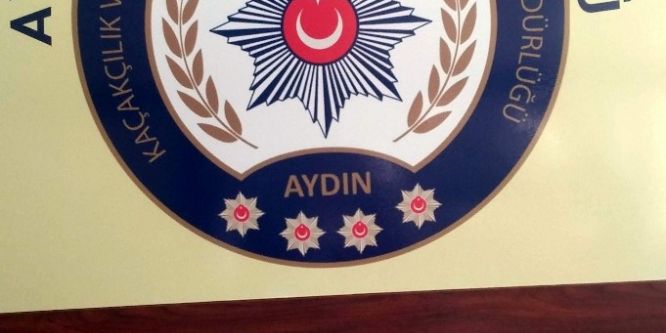 Piyasaya sahte para sürmeye çalışan 5 kişi yakalandı