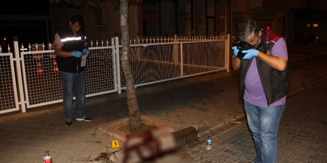 Ablasını darp eden kişiyi bıçakla öldüren zanlı tutuklandı