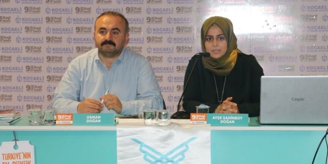 Kitap fuarında tiyatro konuşuldu