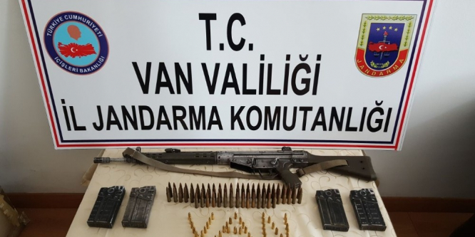 Jandarma kaçakçılara göz açtırmıyor