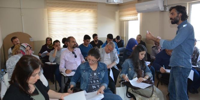 Girişimcilik kurslarına yoğun ilgi