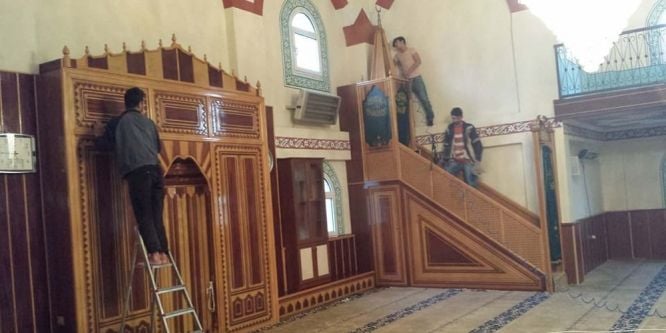 Niksar’da camilerde Ramazan temizliği