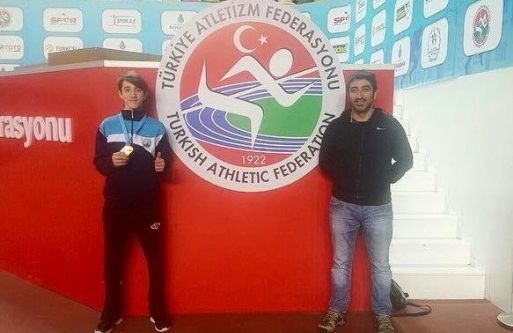 Genç atletler madalyaya doymuyor