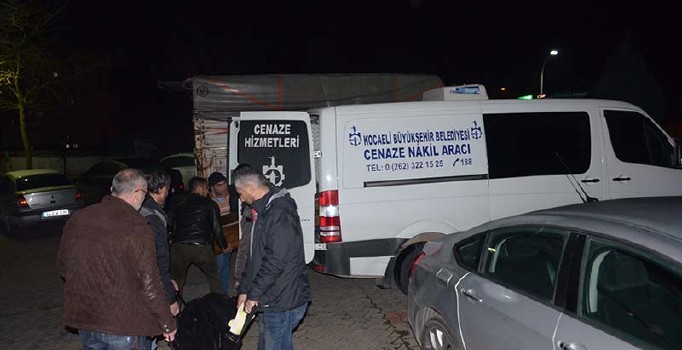 Baba kanser hastası oğulunu tabancayla öldürdü