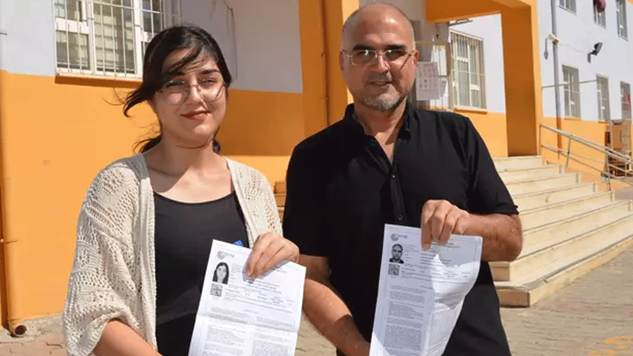 Baba kız birlikte üniversite sınavına girdi