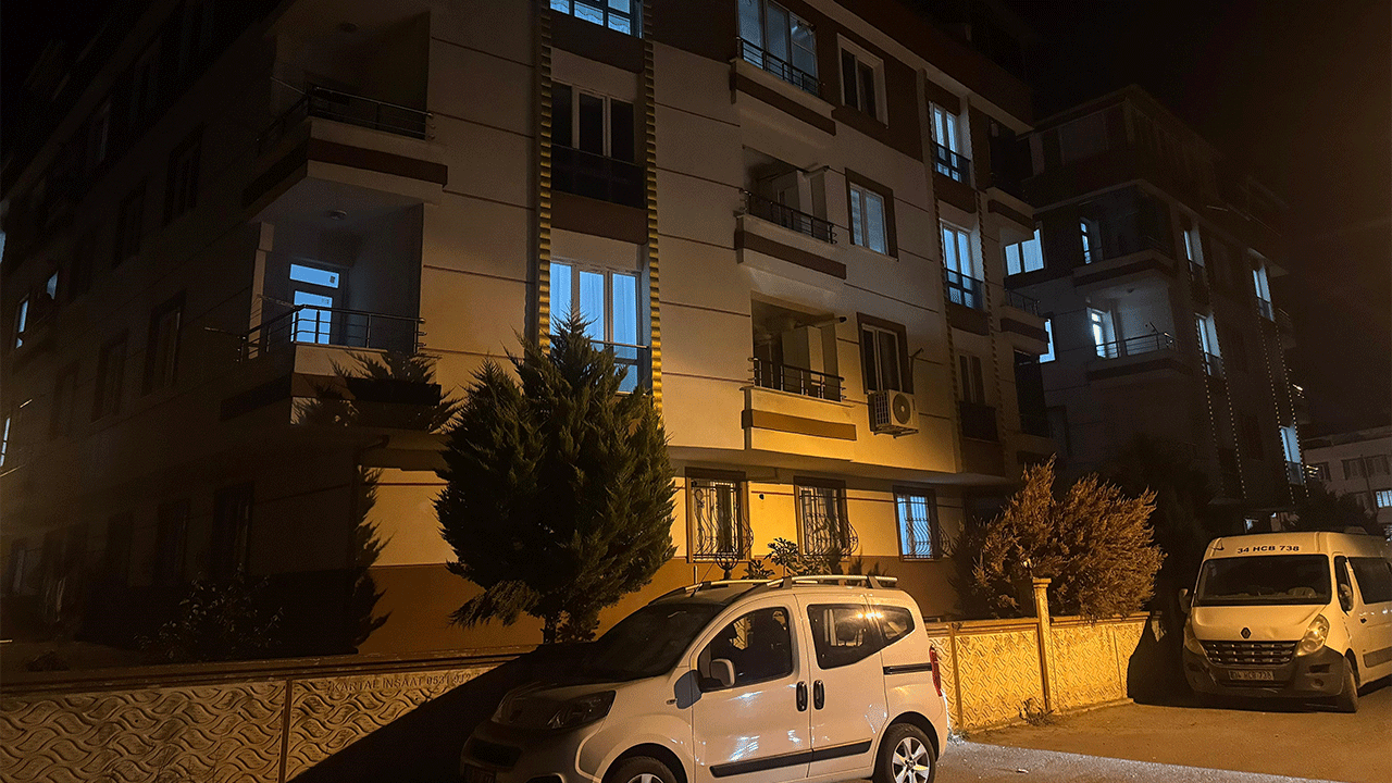 Baba-oğul çatışmasında kan döküldü! 22 yaşındaki genç hayatını kaybetti