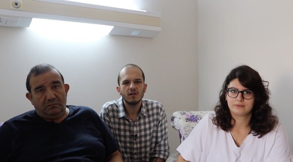 Baba ve 2 çocuğu operasyon ile obeziteden kurtuldu 