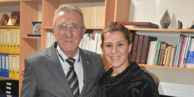 Baba ve kızı muhtarlık için yarışacak