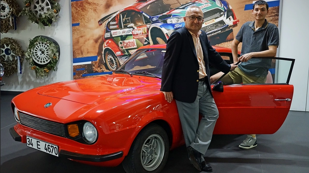 Baba ve oğul Anadol otomobille Pekin'den Paris'e Petlas lastikleriyle yarışacak!