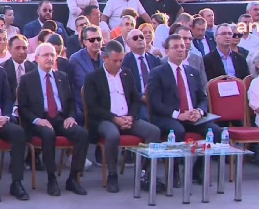 Baba ve oğul gibiydiler! Şimdi su bile vermiyorlar. Bu kişi bir zamanlar CHP genel başkanıydı!