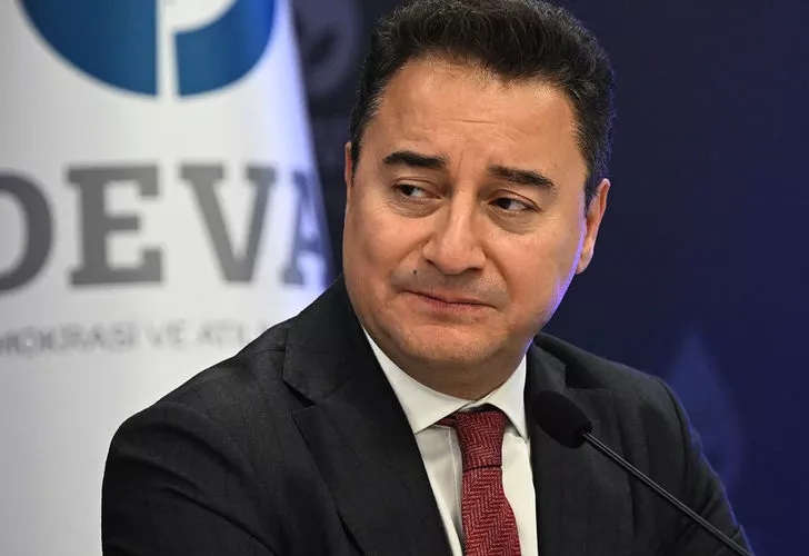 Babacan, bu yüzden "siyasi intihar saldırısı" yapmış! Çatlayın e mi