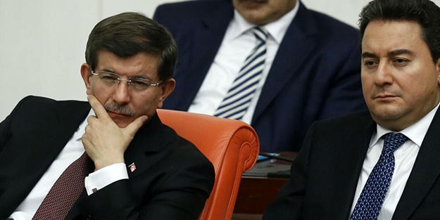 Babacan ve Davutoğlu’na müthiş gönderme: ‘Savaş ölünce değil düşmana benzeyince kaybedilir’