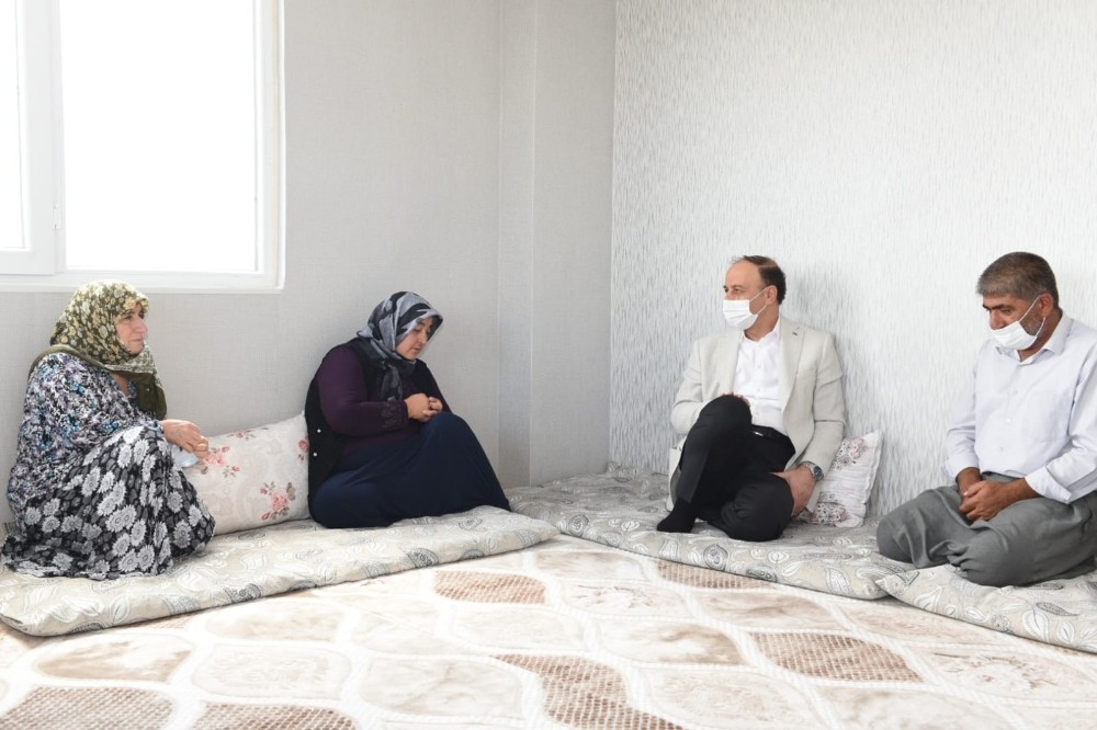 Babalar Gününde anlamlı ziyaret 