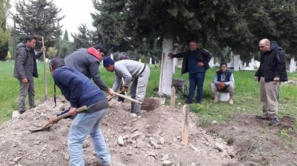 'Babam ateist' dedi ve ne imam ne de cemaat...