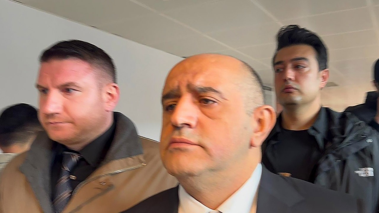 Babam ihale alana daire satmış, araç satmış ne var bunda?