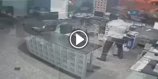 Babanın düşürdüğü bebeği resepsiyonist yakaladı