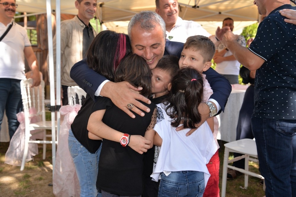 Babaoğlu adım atmadık yer bırakmadı 
