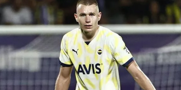 Babası açıkladı! İşte Szalai'nin ayrılacağı tarih…