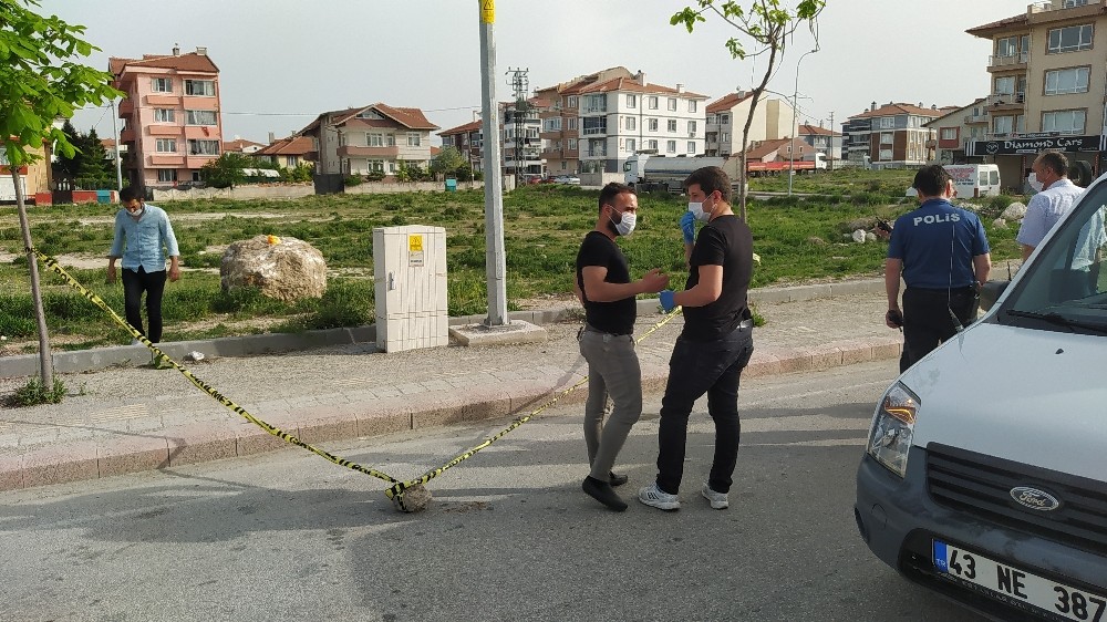 Babasını dövdüğünü iddia ettiği şahsı pompalı tüfekle yaraladı 