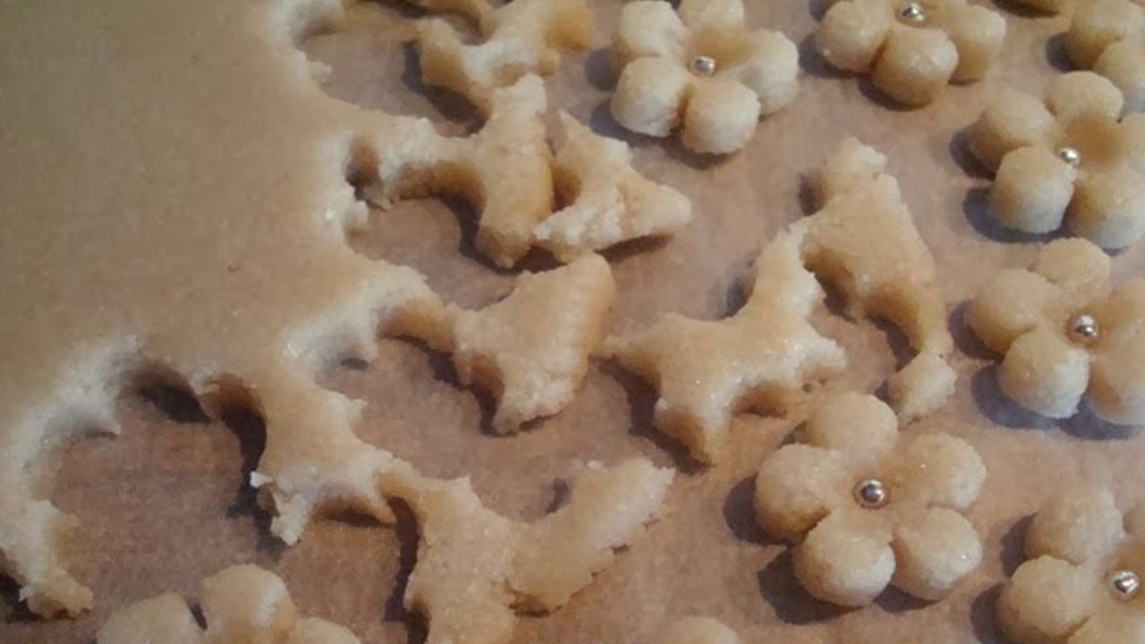 Badem ezmesi: Saray için Edirne'de yapılan ün sahibi tatlı!