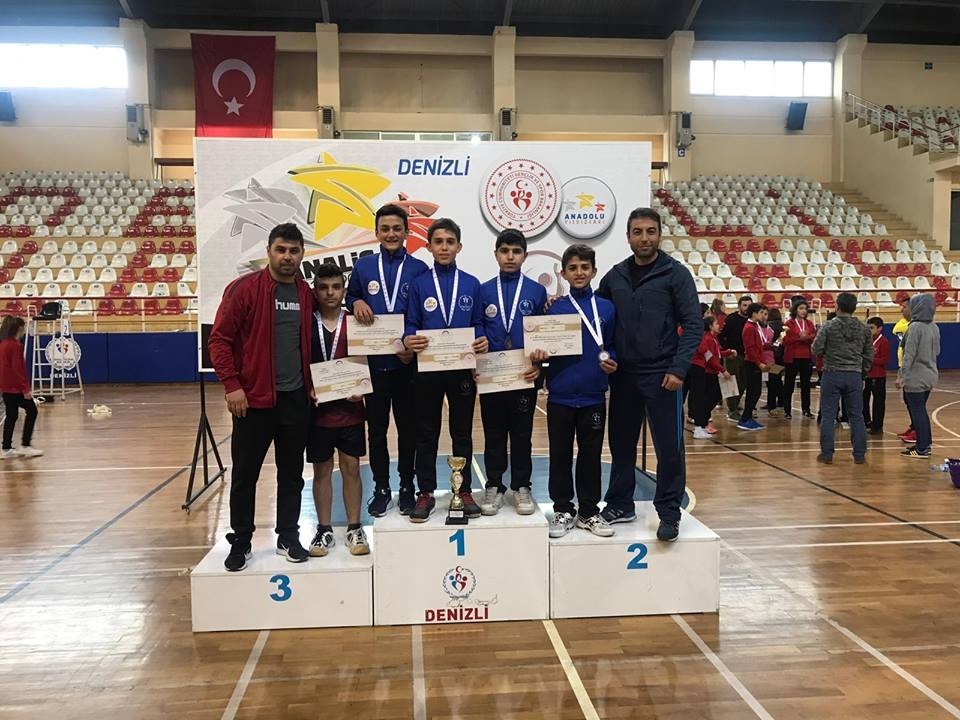 Badminton Analigde Türkiye Üçüncüsü oldu 