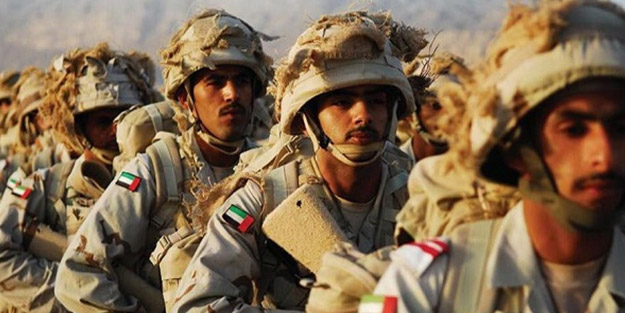 BAE askerleri Aden'i Suudi Arabistan'a teslim etti