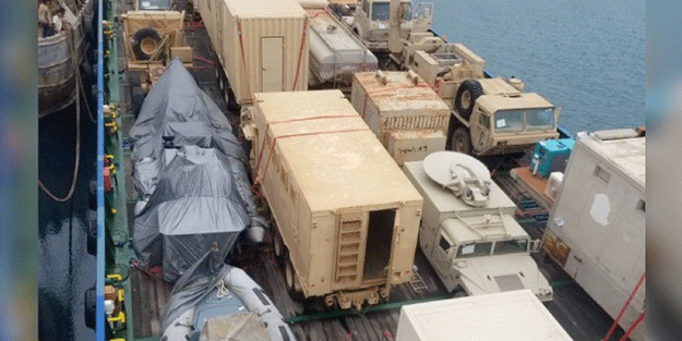 BAE gemisine el koydular