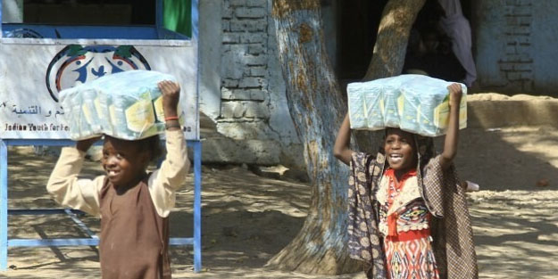 BAE'den İnsani Yardım Fonu'na 5 milyon dolarlık destek!