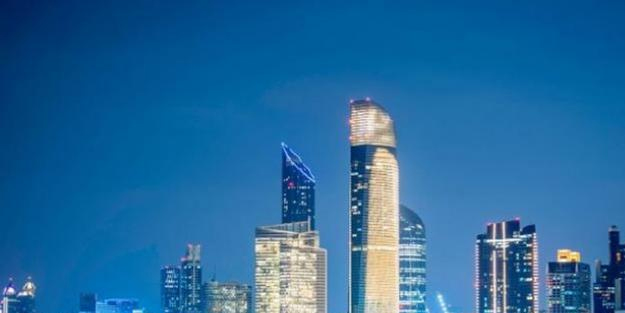 Abu Dhabi yılbaşında da parlıyor: Otellerde rekor doluluk oranı