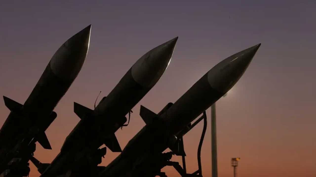 BAE'ye 137 balistik füze ve 209 İHA fırlatıldı