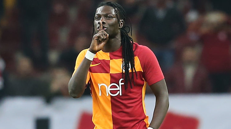 Bafetimbi Şaşırtan Gomis kararı!