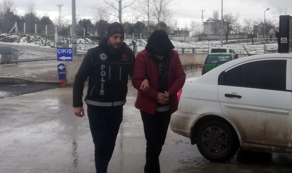 Bafra’da 35 adet uyuşturucu hap ele geçirildi 