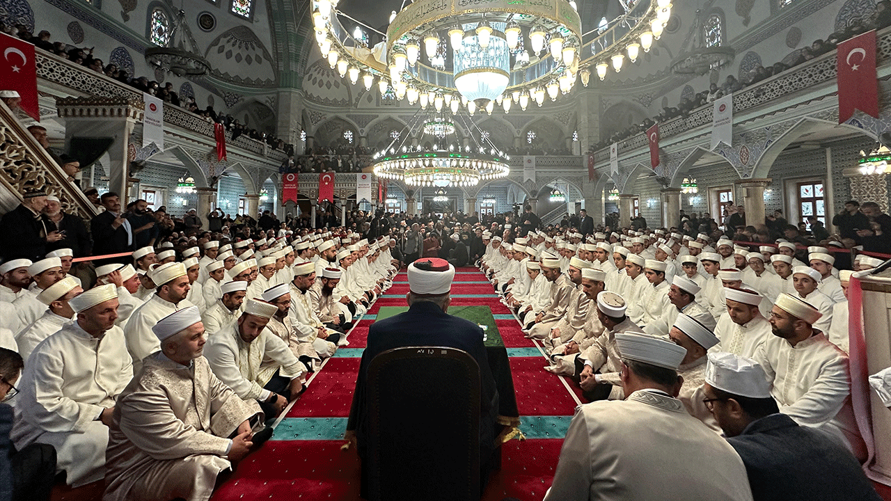 Bağcılar'da 158 hafız icazet aldı
