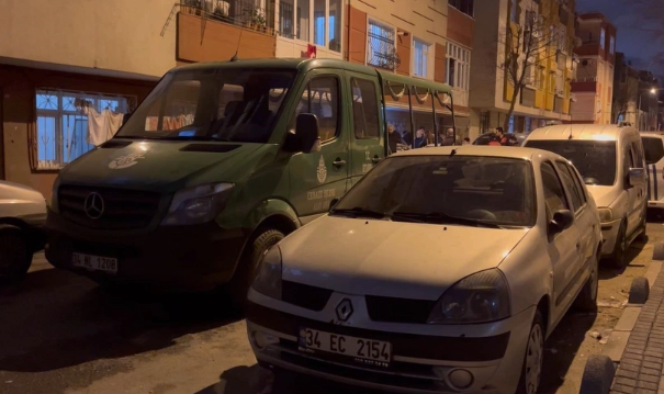 Bağcılar'da bir şahıs annesini bıçaklayarak öldürdü!